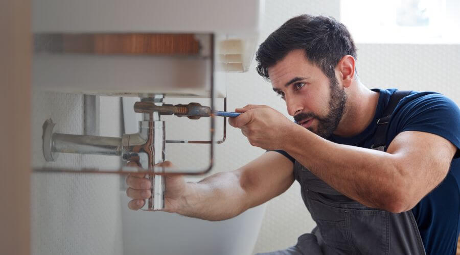 Local annual plumbing maintenance in Strawn, IL